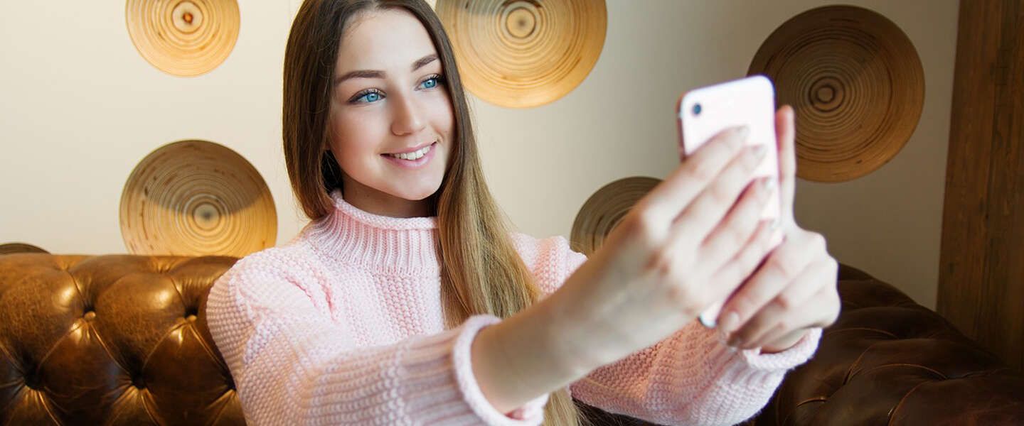 Will Instagram Stories soon be able to stay up for much longer?