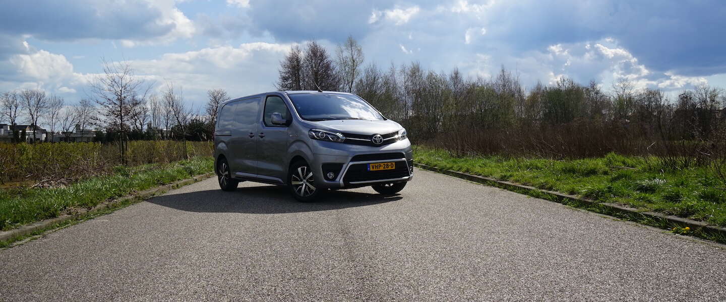 Toyota's werkpaard geëlektrificeerd