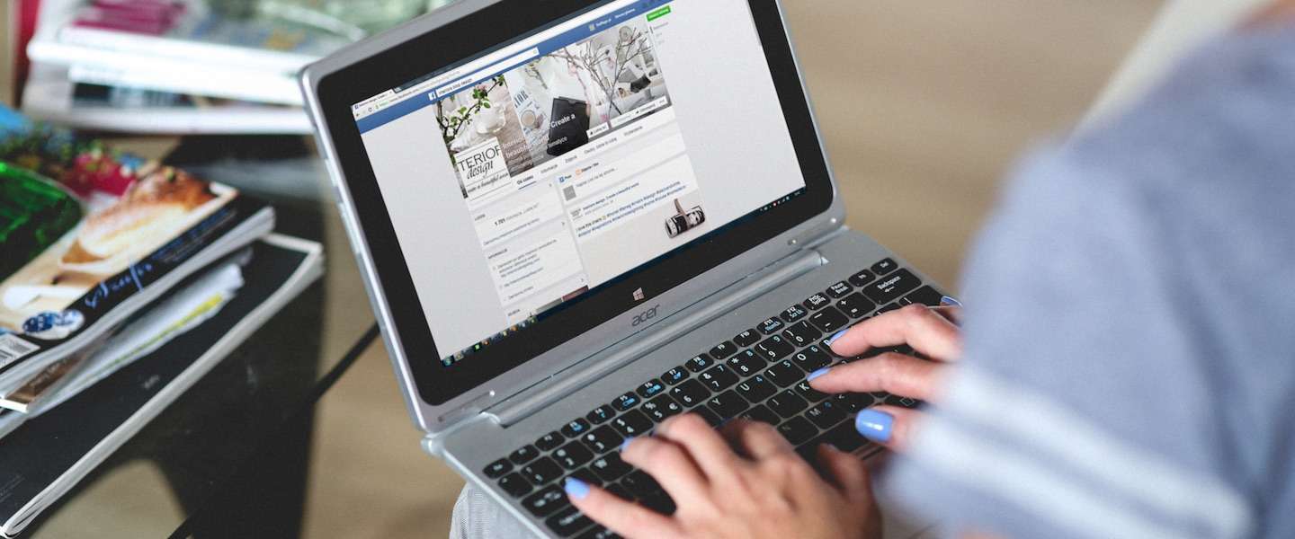 Er is een groot verschil tussen wat mannen en vrouwen posten op Facebook