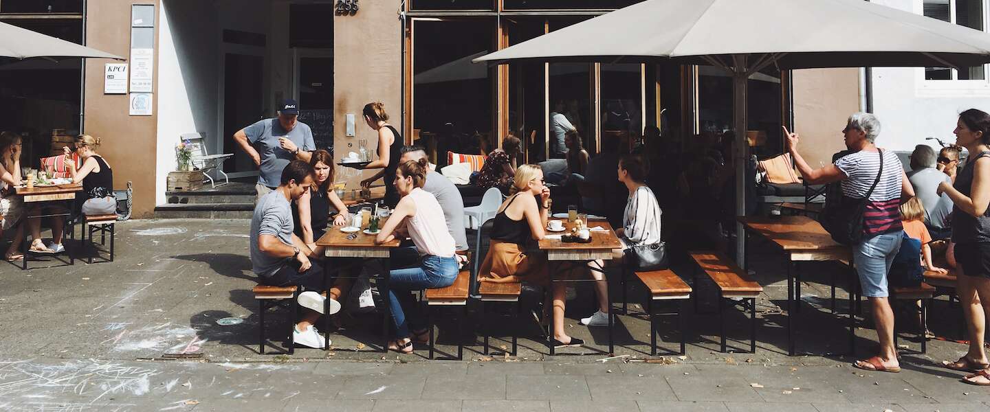 Vanaf woensdag kun je weer dineren op het terras, naar de sportschool en meer