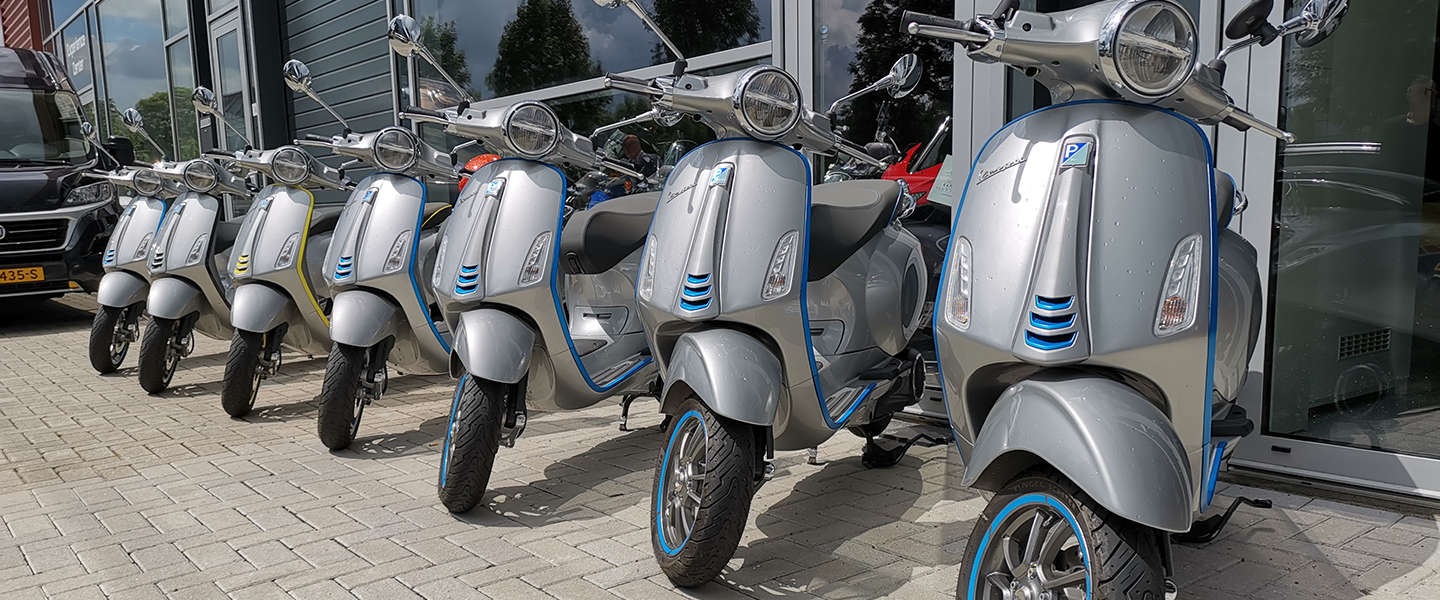 Ontdek de volledig elektrische Vespa Elettrica