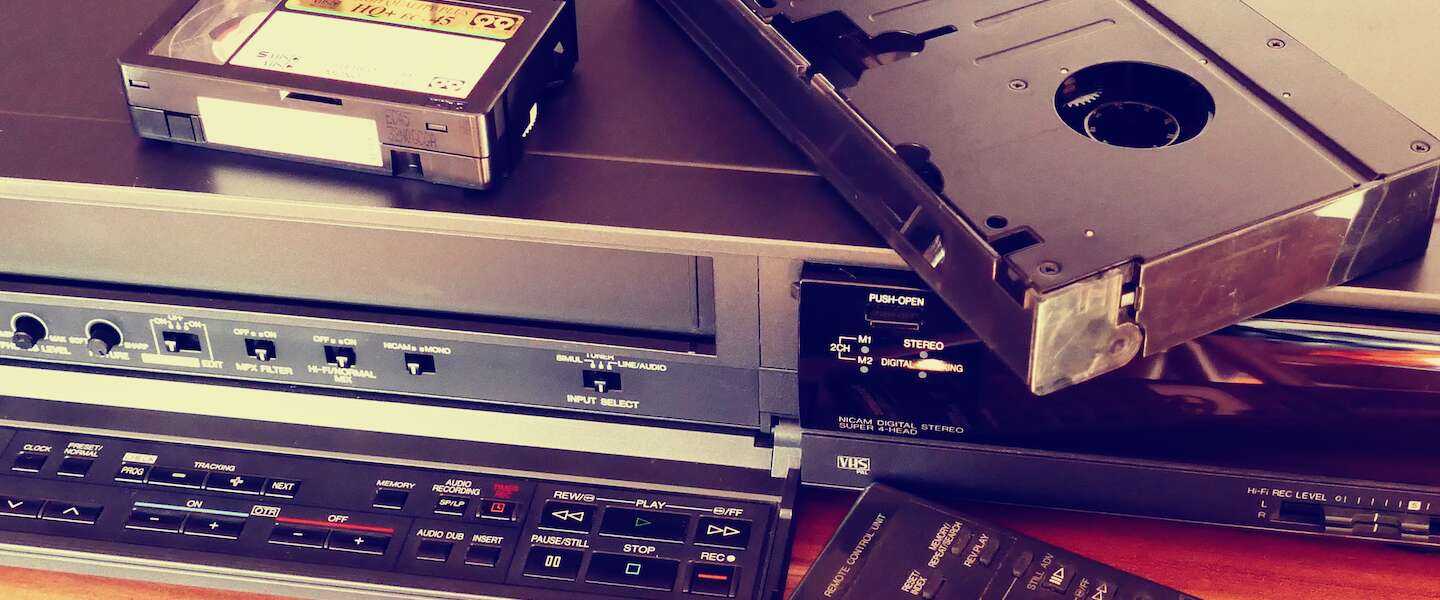 Retro Roulette: weet je dit nog over de verdwenen videoband en videotheken?