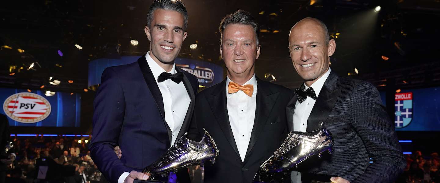 Arjen Robben en Robin van Persie ontvangen oeuvreprijs