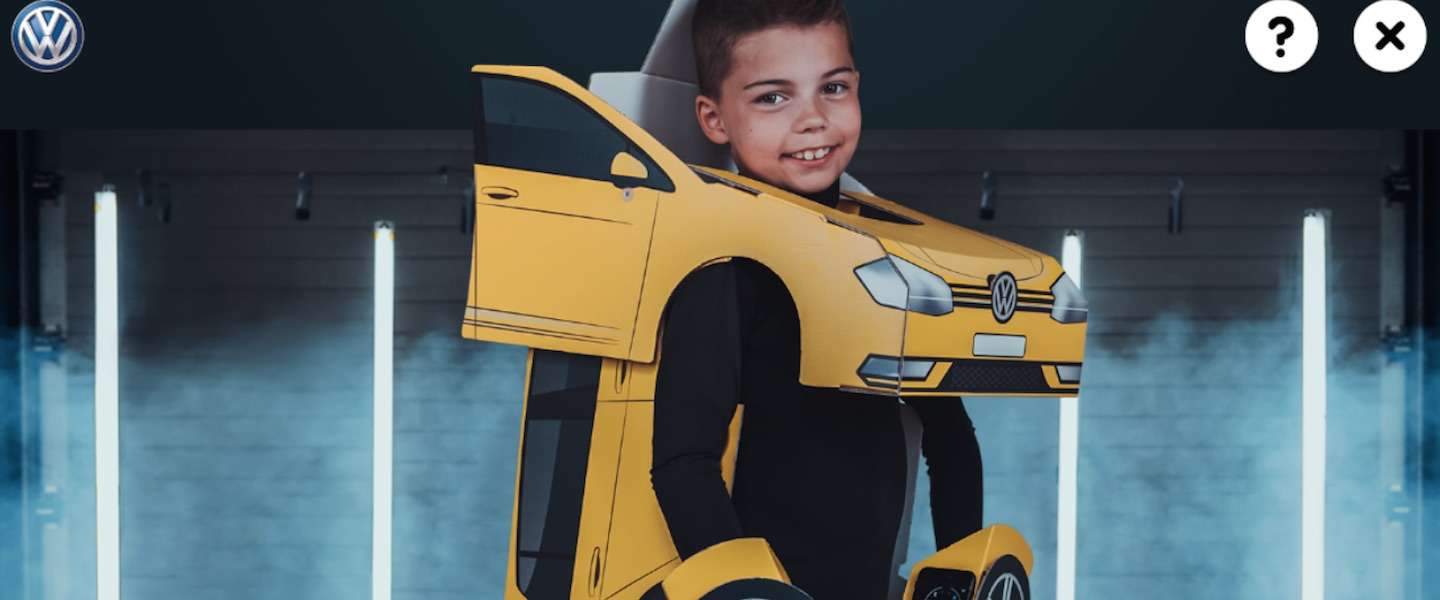 Jongetje steelt de show in z'n Volkswagen RoboPak