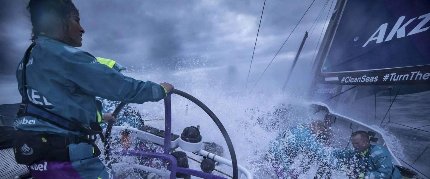 Gaat Nederland de Volvo Ocean Race winnen over vier dagen?
