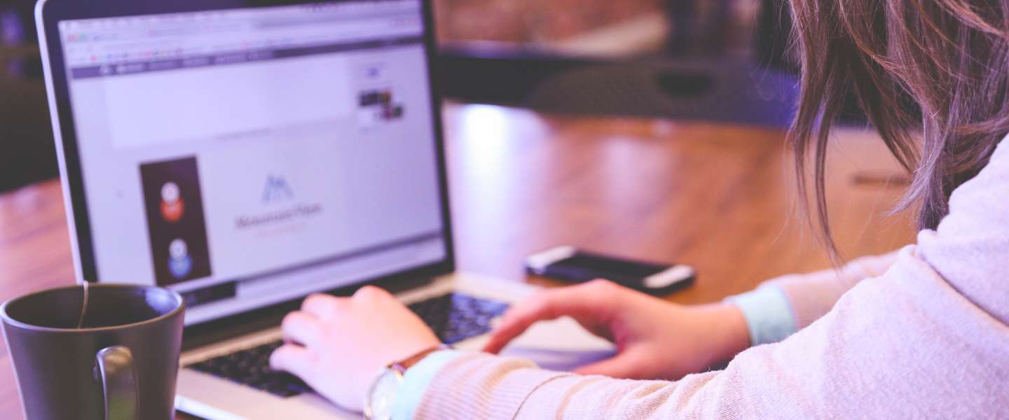 Vrouwen zijn positiever over de arbeidsmarkt, ondanks ongelijk salaris