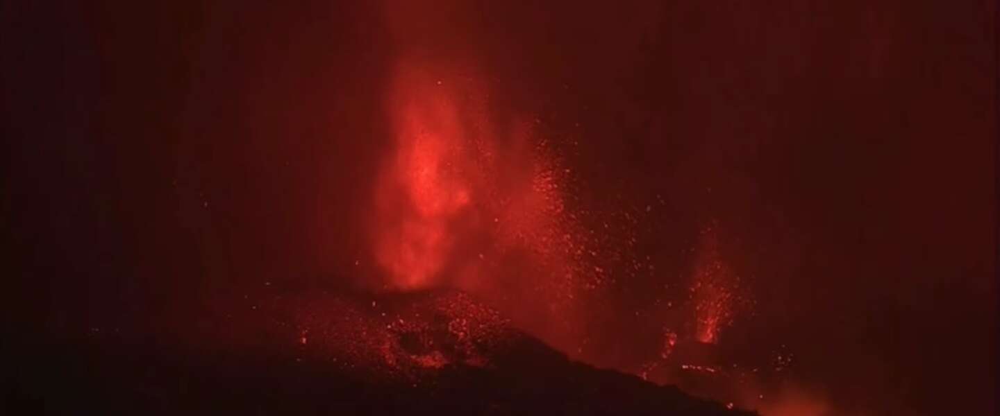 Vulkanisch spektakel op het Canarische eiland La Palma wordt groter en heftiger