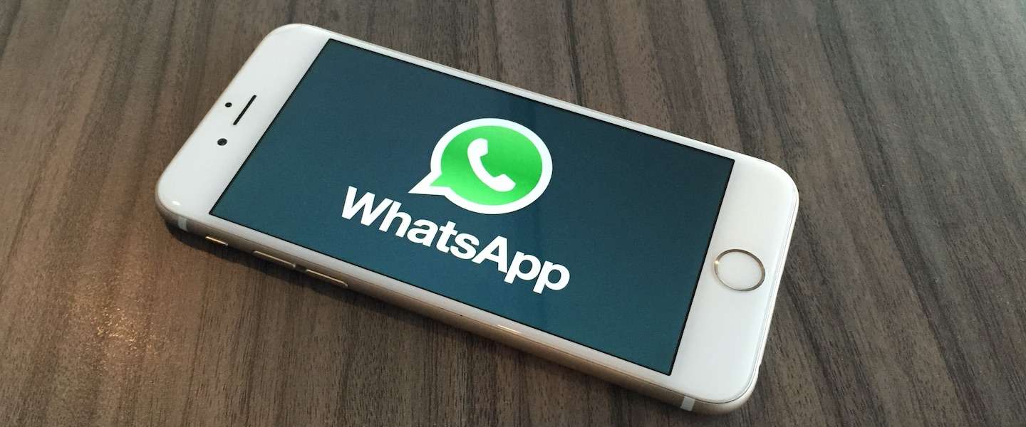 Zo kun je WhatsApp beantwoorden zonder dat de ander ziet dat je online bent