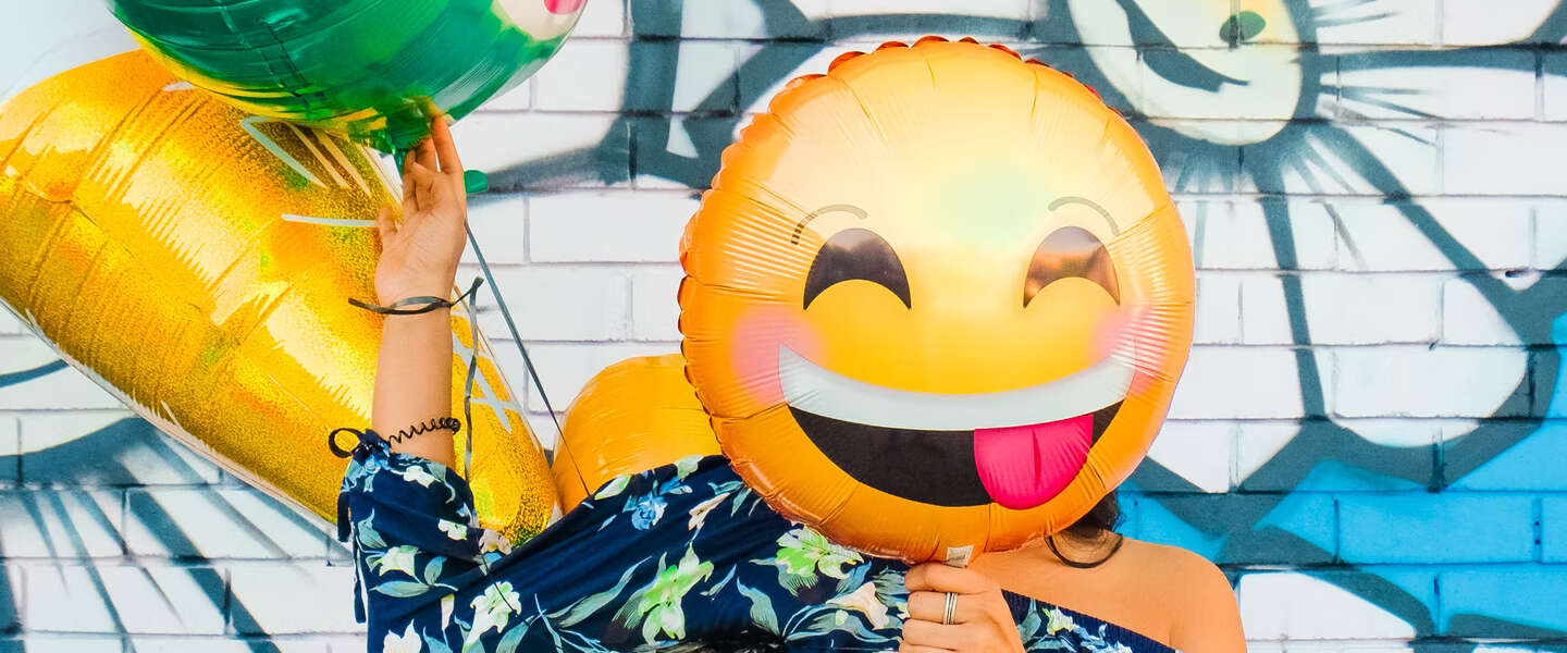 ​WhatsApp test eindelijk de optie om met emoji's te reageren