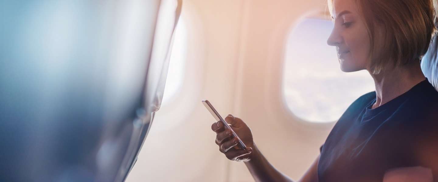 WiFi in het vliegtuig neemt een hoge vlucht: meer en goedkoper