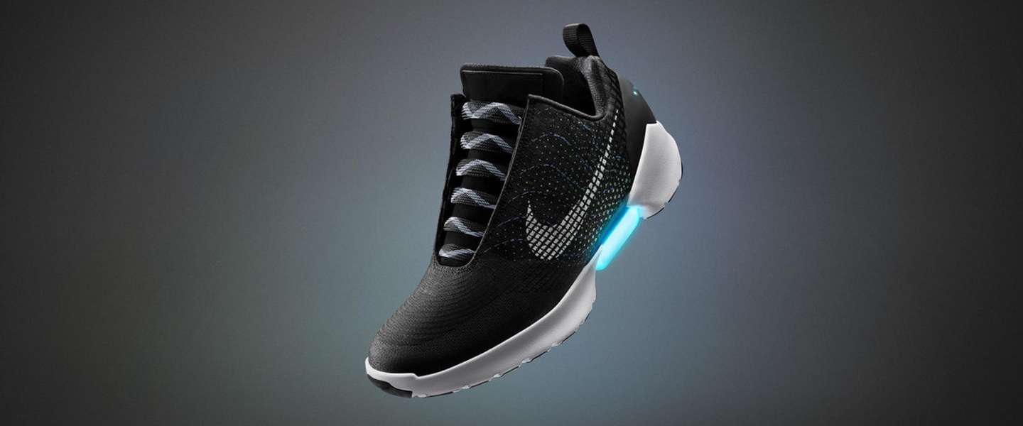 De Back to the Future-Nikes komen 1 december uit