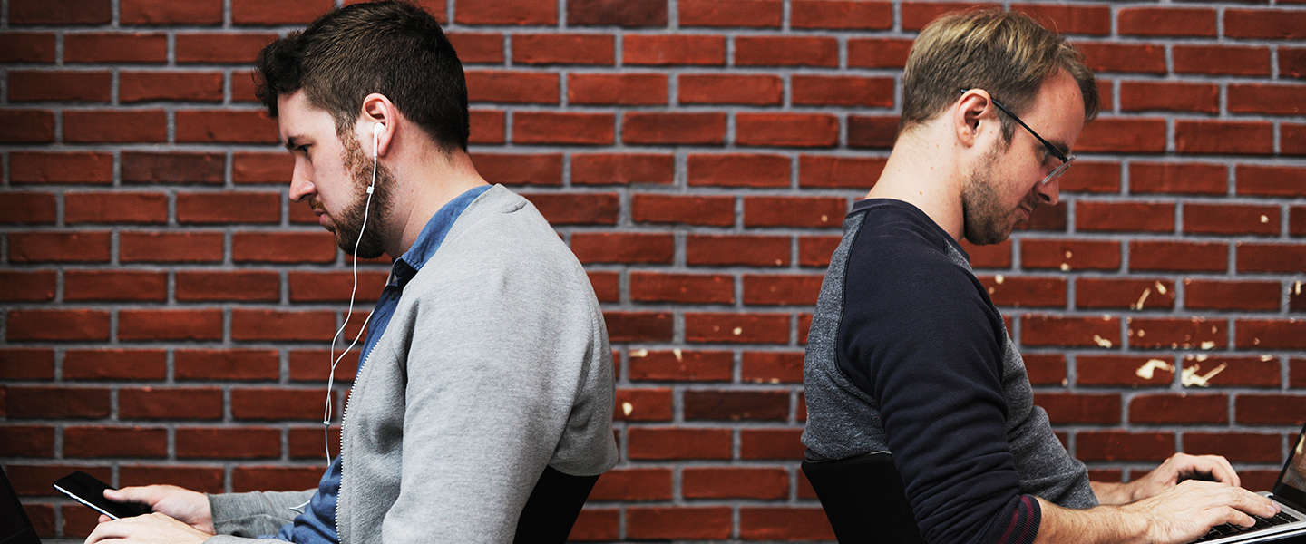 Ga hier maar eens goed voor zitten: een checklist voor de juiste zithouding