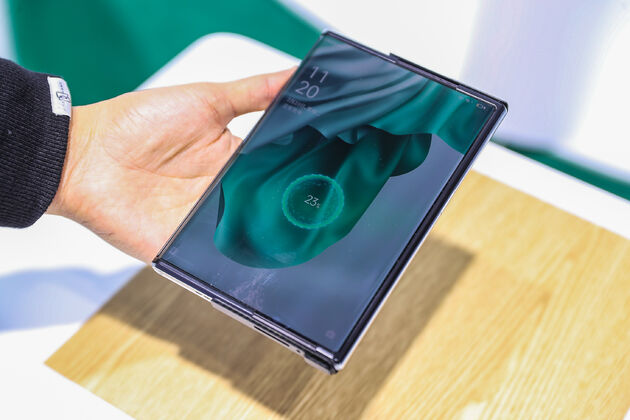 05_Wireless Air Charging_Oppo