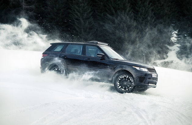 06-Jaguar-Land-Rover-partner-van-bijzondere-James-Bond-experience
