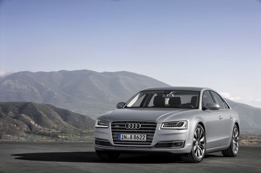 09_Audi_A8_TFSI_11