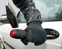 1123246082inbraak_auto