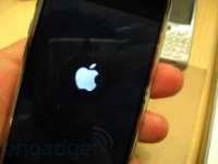 1187338712iPhone-First-Run