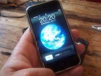 1192605871iPhone-Startup