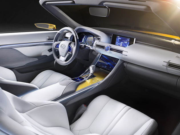 20141119_08-Dakloos-genieten-met-Lexus-LF-C2-Concept-LA-Auto-Show-Los-Angeles