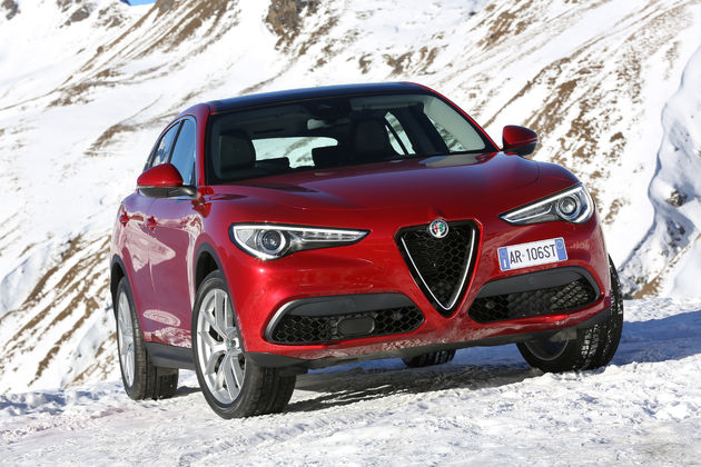 Alfa_Romeo_Stelvio_Stelvio_Pass (19)