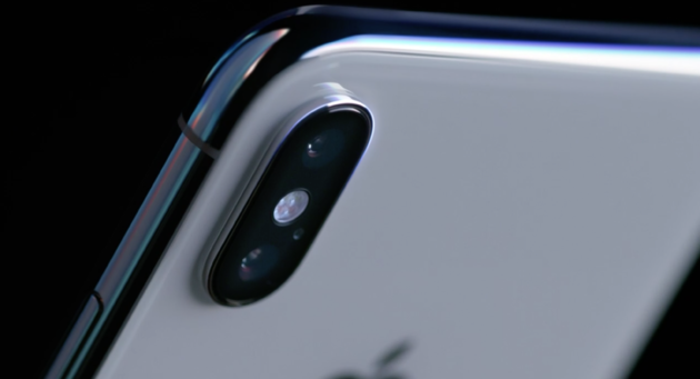 apple-event-iphone-x-closeup
