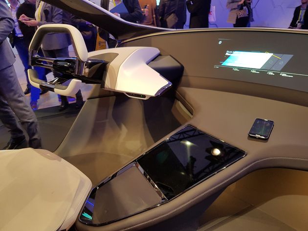 BMW HoloActive Touch_3