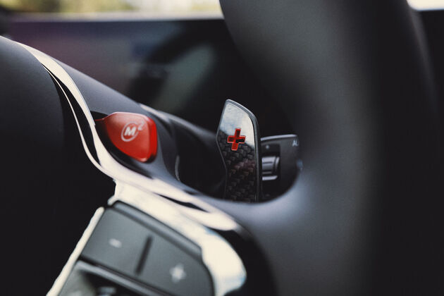 BMW_XM _Label_interior_03