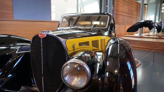 Bugatti_Atalante_Mulhouse