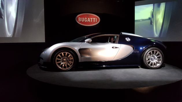 Bugatti_Veyron