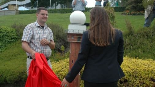 Buienradar opent weerstation in Madurodam