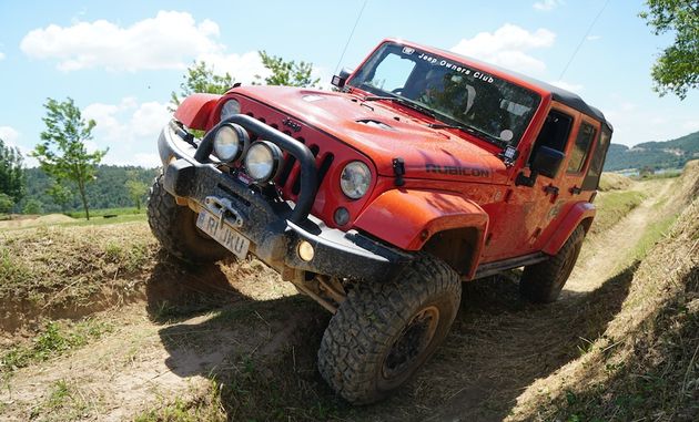 Camp_Jeep_2016_Jeep_Wrangler_Rubicon_offthemap