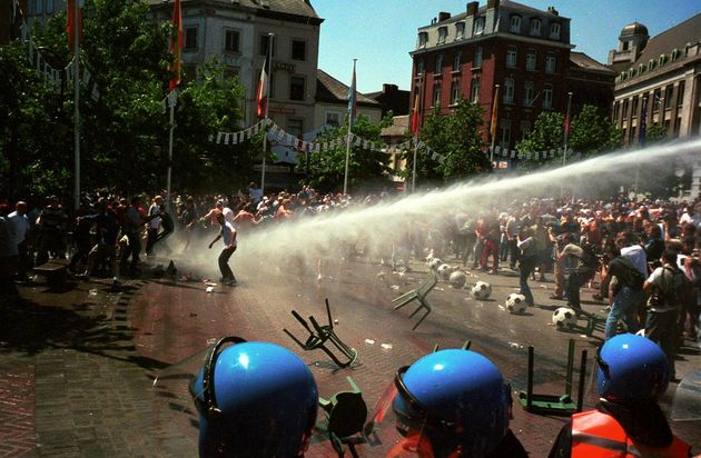Censuur social media leidt tot meer gewelddadige protesten