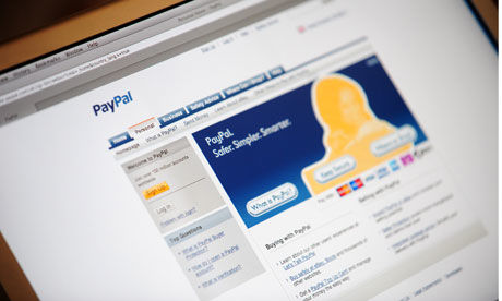 Cyberaanvallen PayPal door Anonymous zorgen voor 3,5 miljoen pond schade