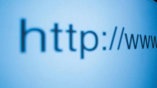 De onzinnige dubbele slash van Internet