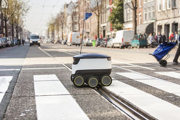domimos_pizza_bezorgrobot_amsterdam