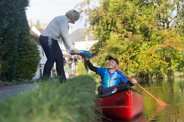 dominos-pizza-canoe-delivery-2