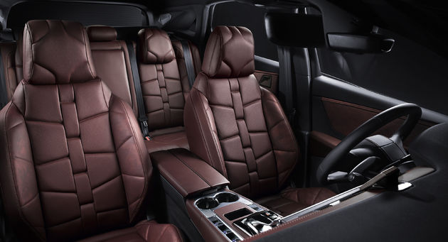 DS_7_interieur