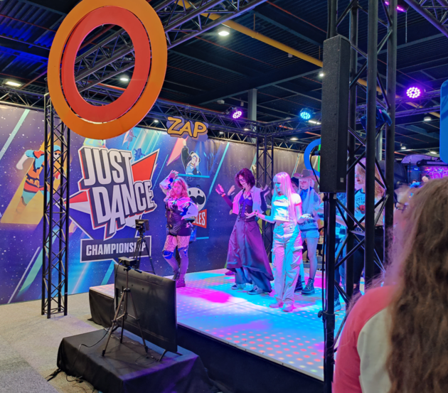 Dutch Comic Con Just Dance