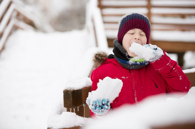 eating snow