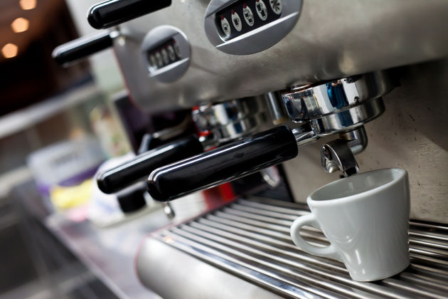 Een espressomachine geabonneerd op de timeline van je wekker