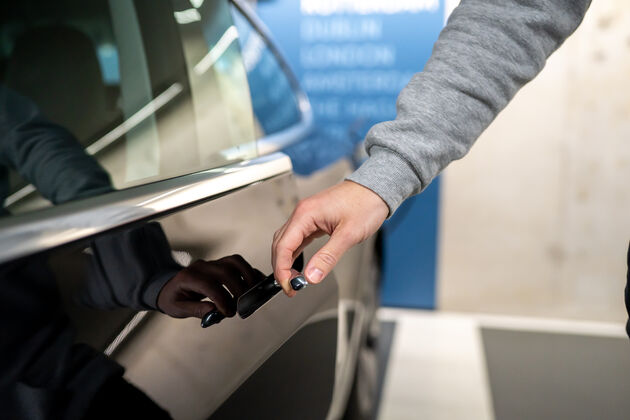 Electric car rental business