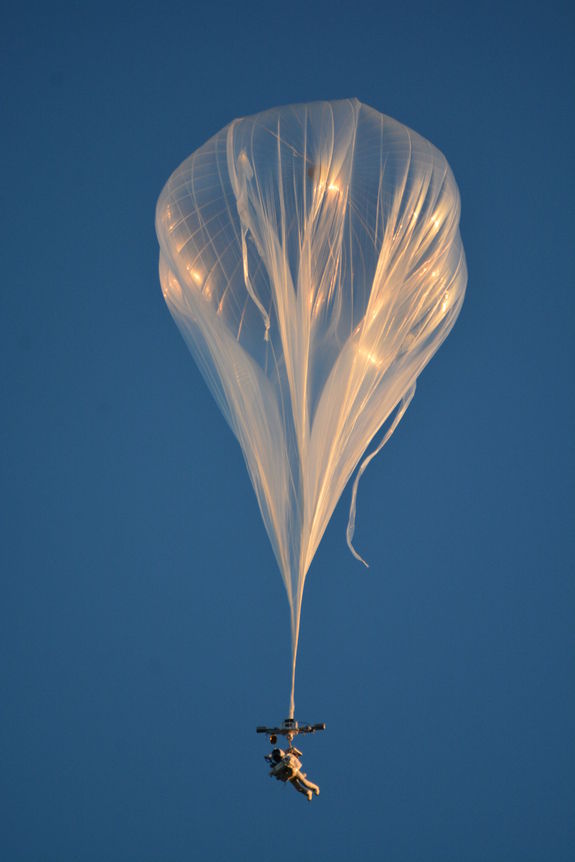 eustace-lifted-high-altitude-balloon