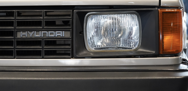 Evolution_headlight_Hyundai_1