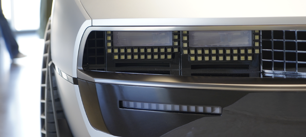 Evolution_headlight_Hyundai_3