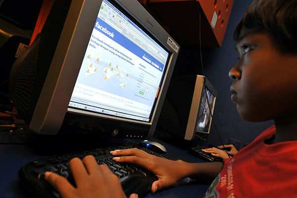 Facebook schuldig aan toenemende tiener zwangerschappen in Indonesië