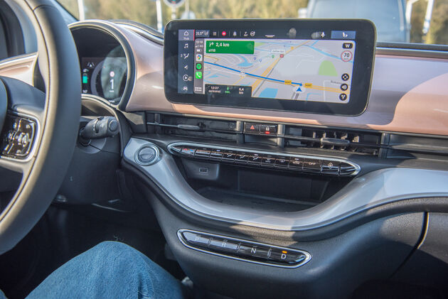 fiat-500e-dashboard