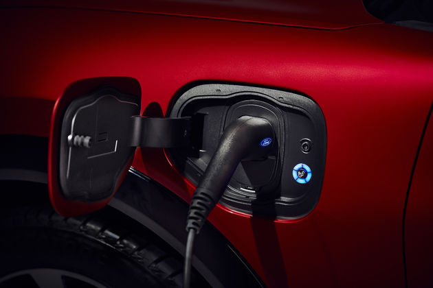 FORD_MUSTANG_MACH-E_DETAILS_21