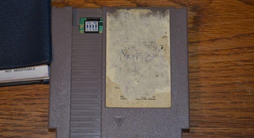 Hoe kan een NES game meer dan 100.000 dollar opbrengen?