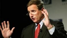 HP klaagt ex-CEO Mark Hurd aan