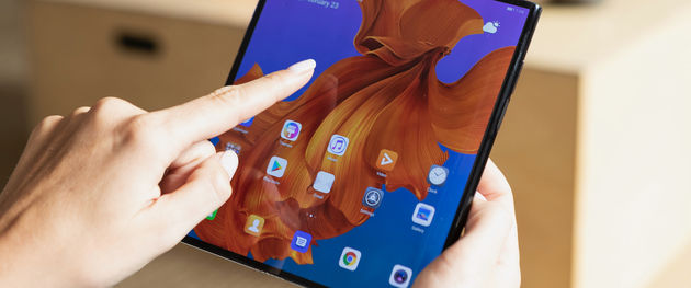 Huawei_Mate_x